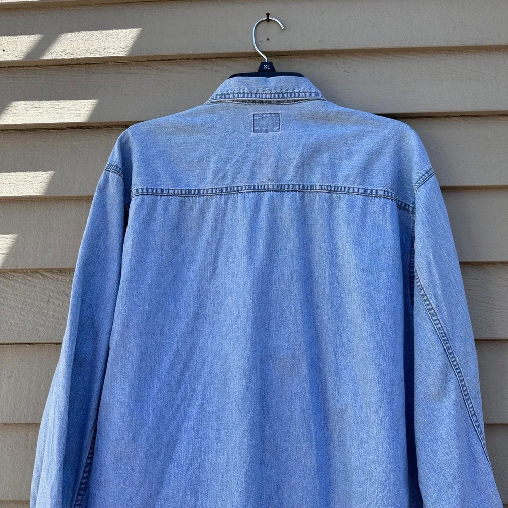 Vintage Levis Red Tab Jeans Denim Button Down Shirt Light Wash 60560-1315 XL